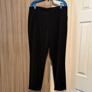 Tahari Classic Black Cropped Pants